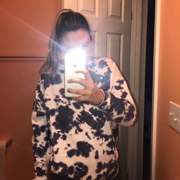Hollister oversized sweatshirt! - Picture 1 of 5